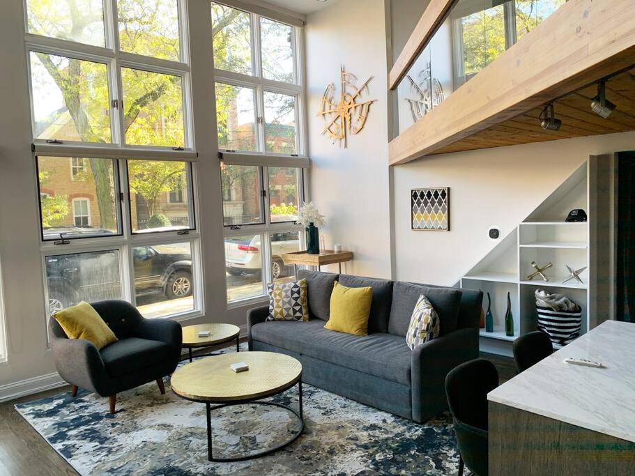 Lincoln Park Light-Filled Loft Daire Chicago Dış mekan fotoğraf